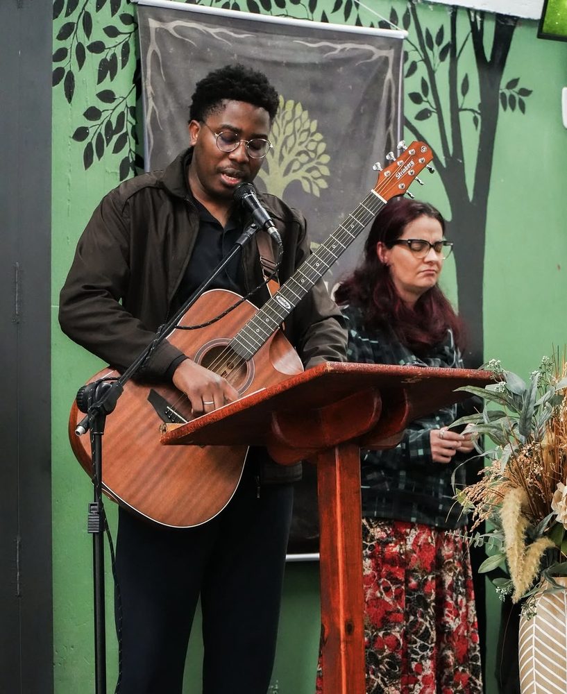 Ministração com violão